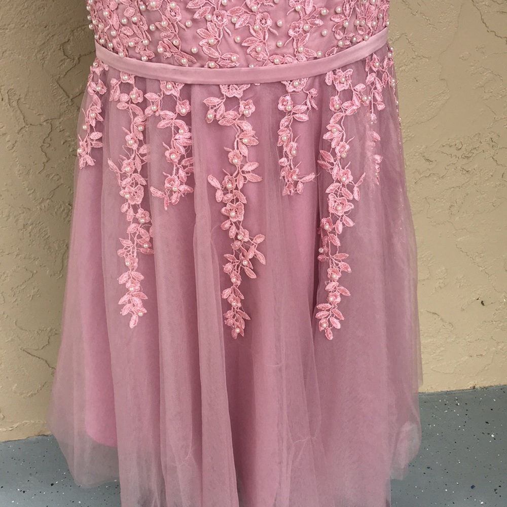 Dress - Picture 3 of 8